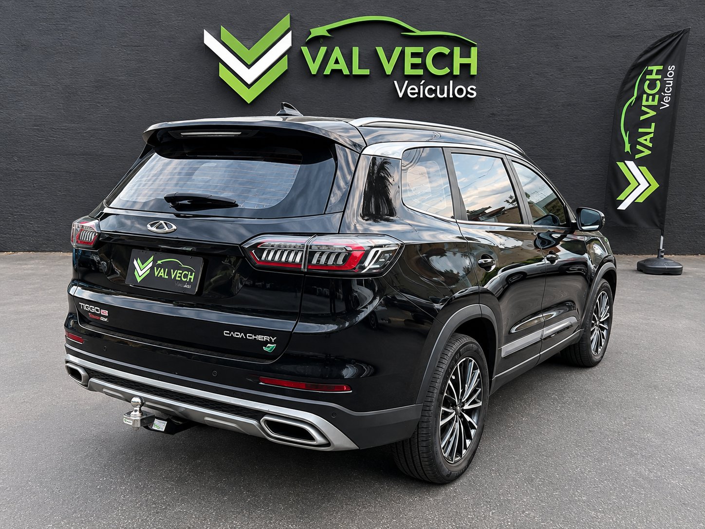 CHERY TIGGO 8