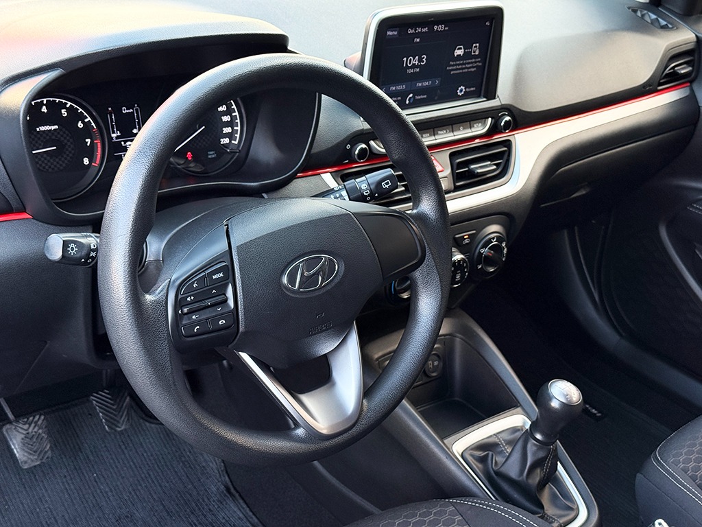 HYUNDAI HB20