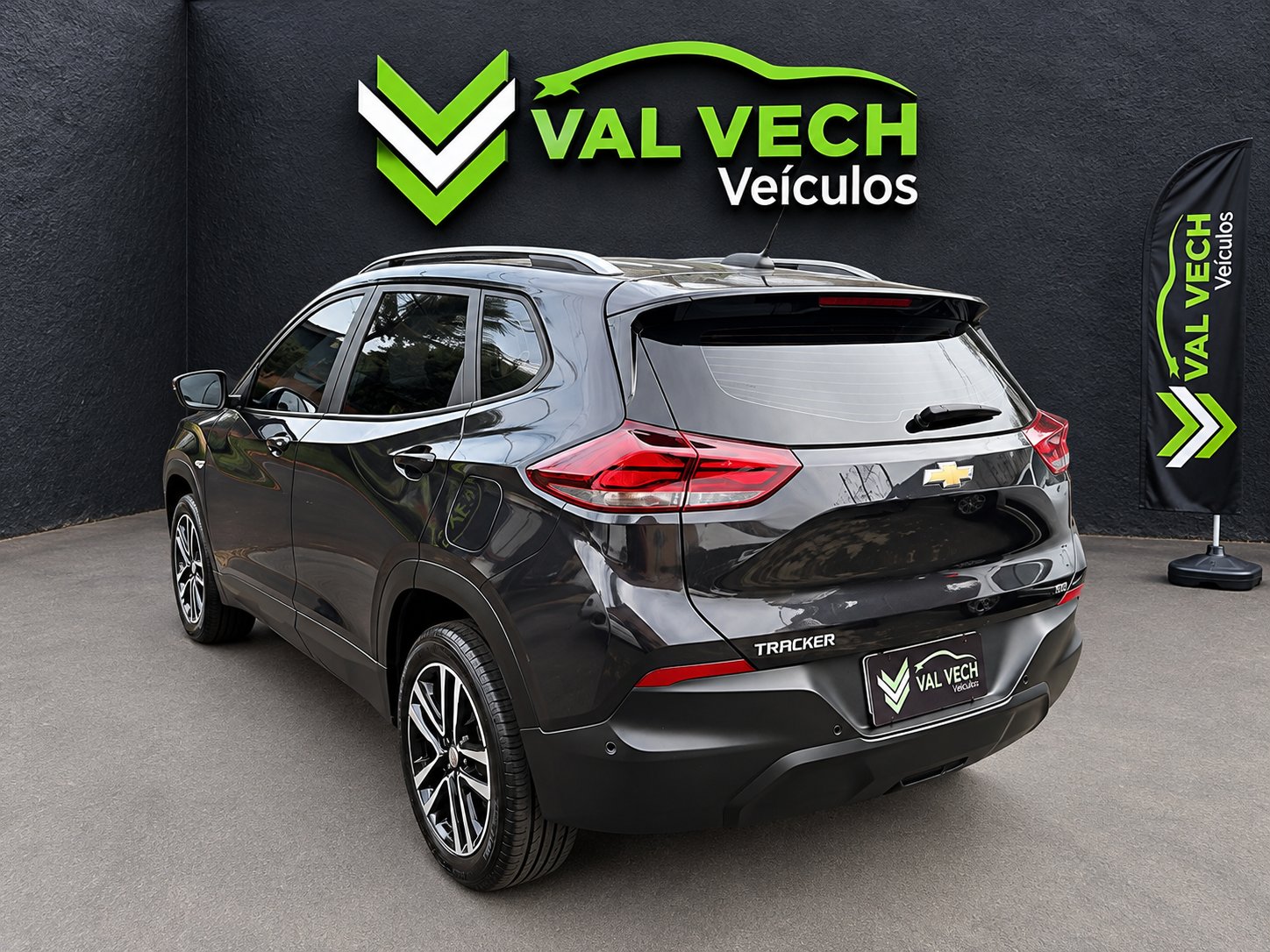 CHEVROLET TRACKER