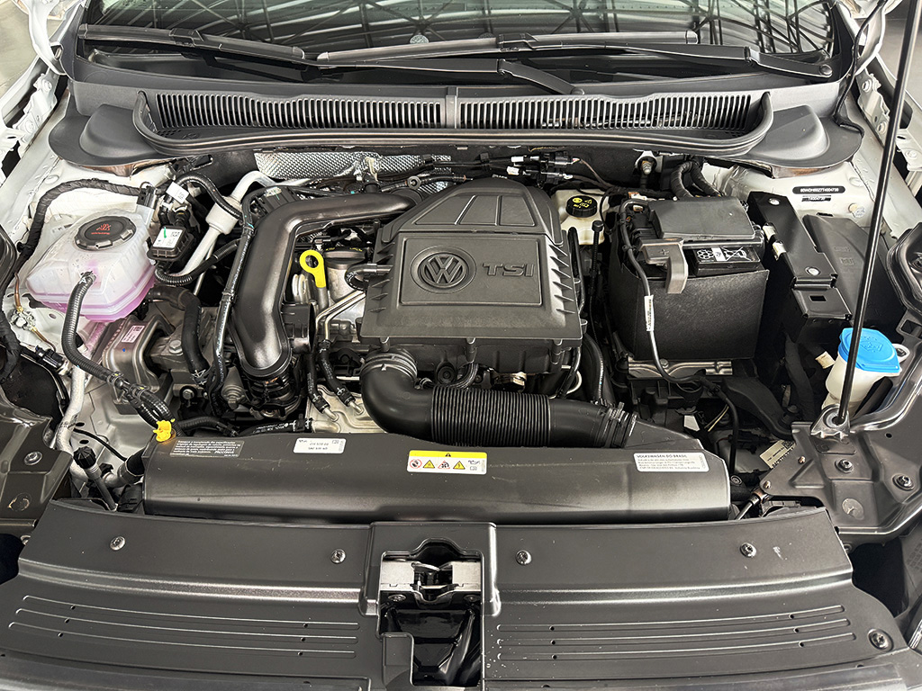 VOLKSWAGEN VIRTUS