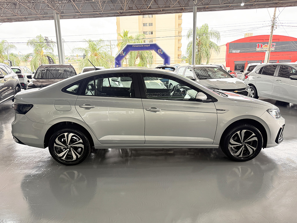 VOLKSWAGEN VIRTUS