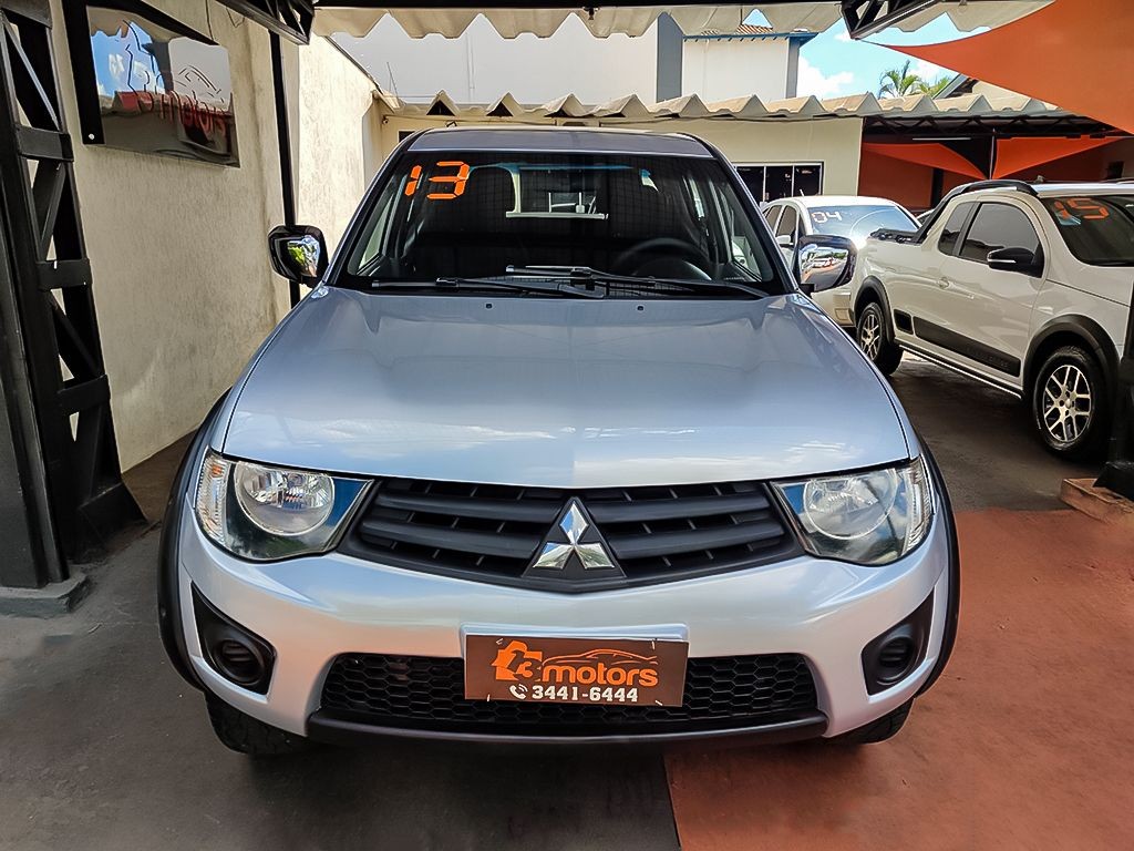 MITSUBISHI L200 TRITON