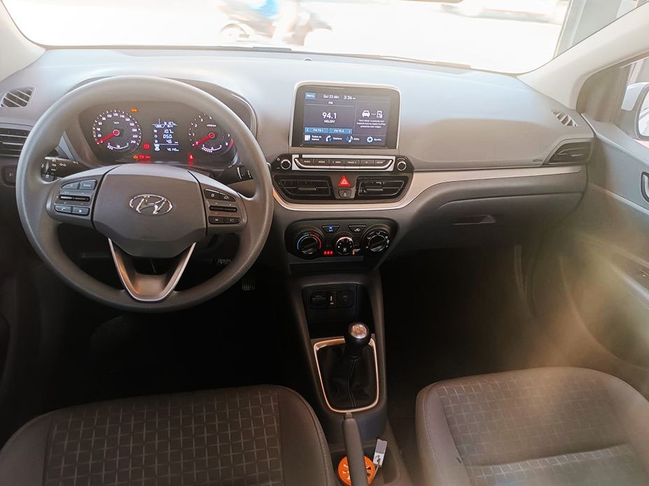 HYUNDAI HB20S