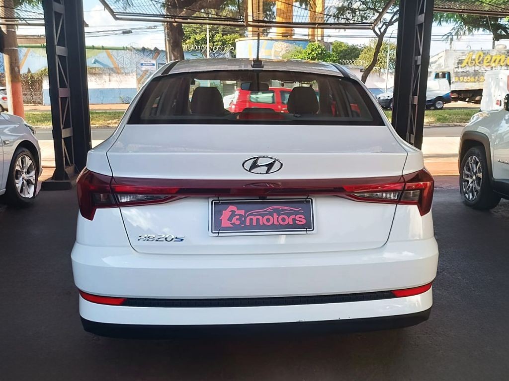 HYUNDAI HB20S