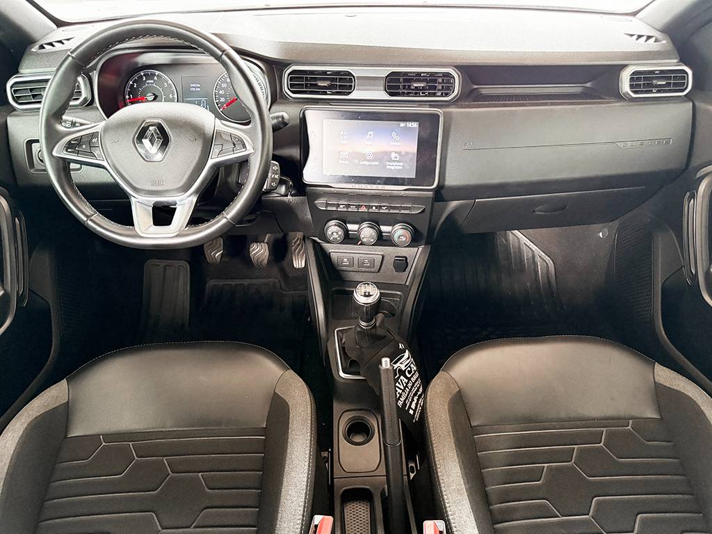 RENAULT DUSTER