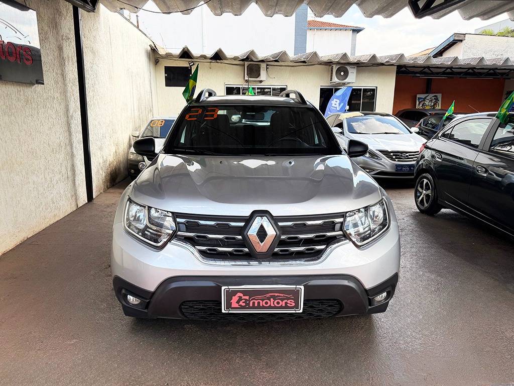 RENAULT DUSTER