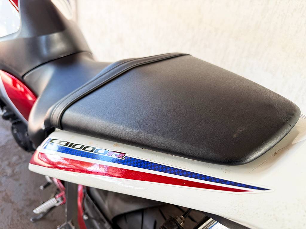 HONDA CB 1000R