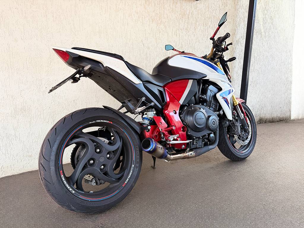 HONDA CB 1000R