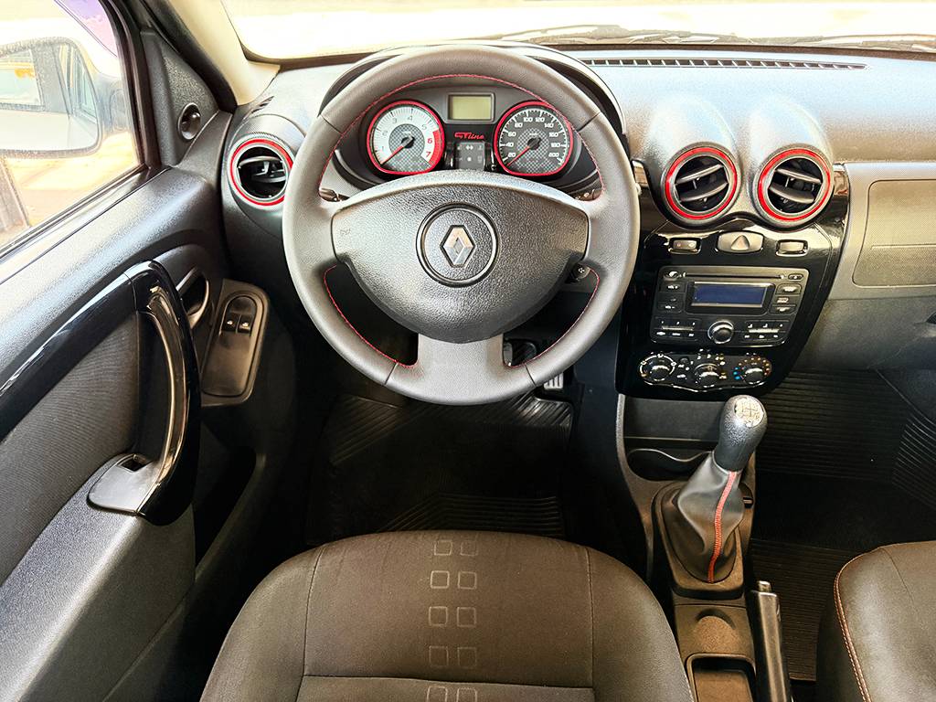 RENAULT SANDERO