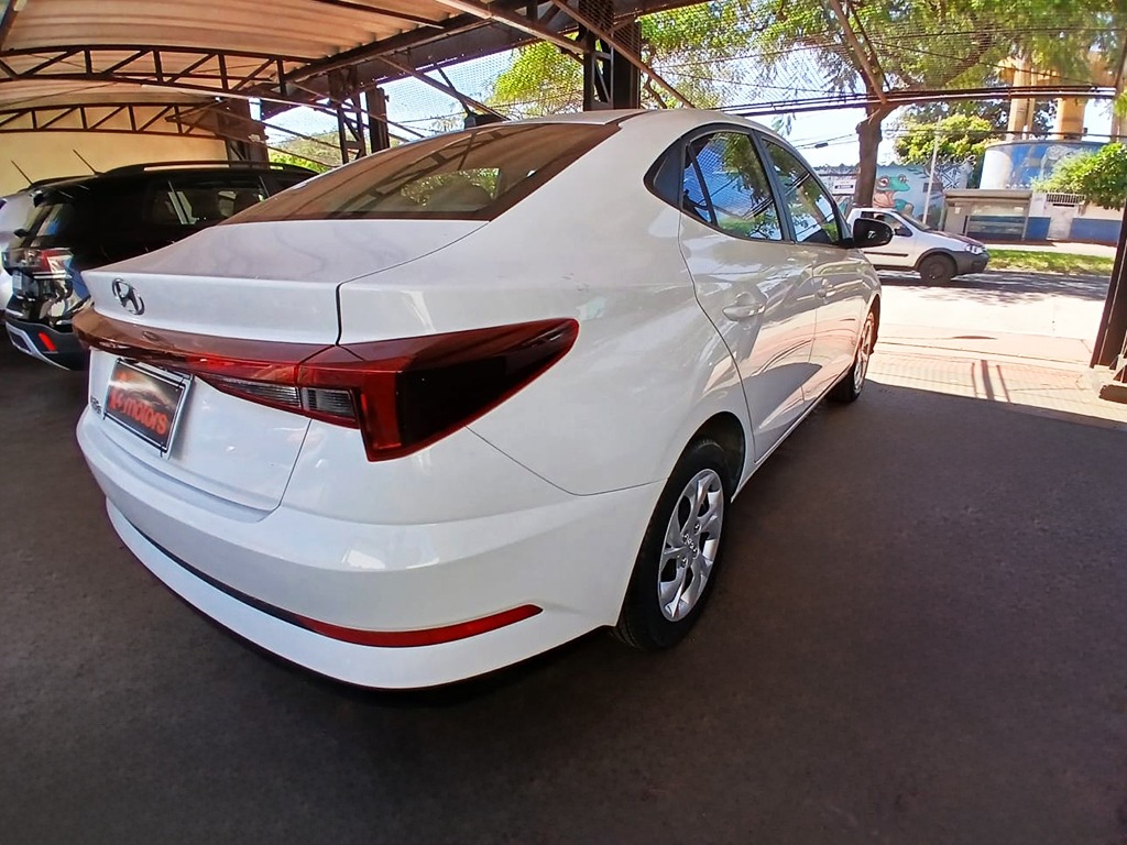 HYUNDAI HB20S