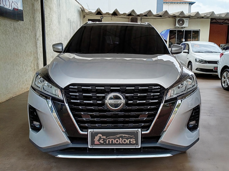 NISSAN KICKS