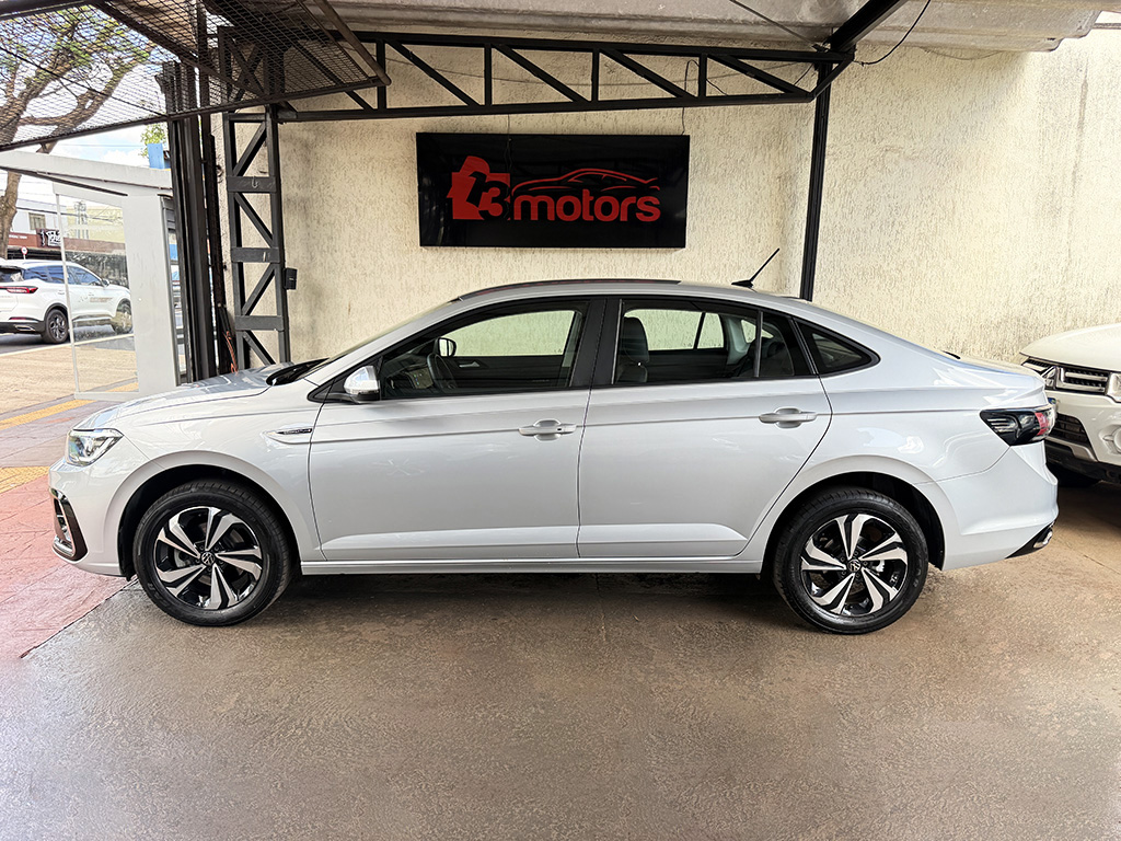 VOLKSWAGEN VIRTUS