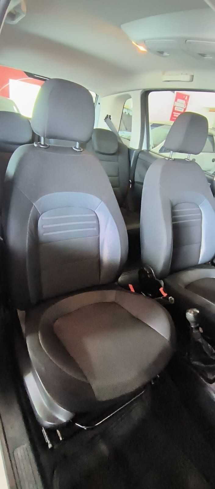 Car Image 10