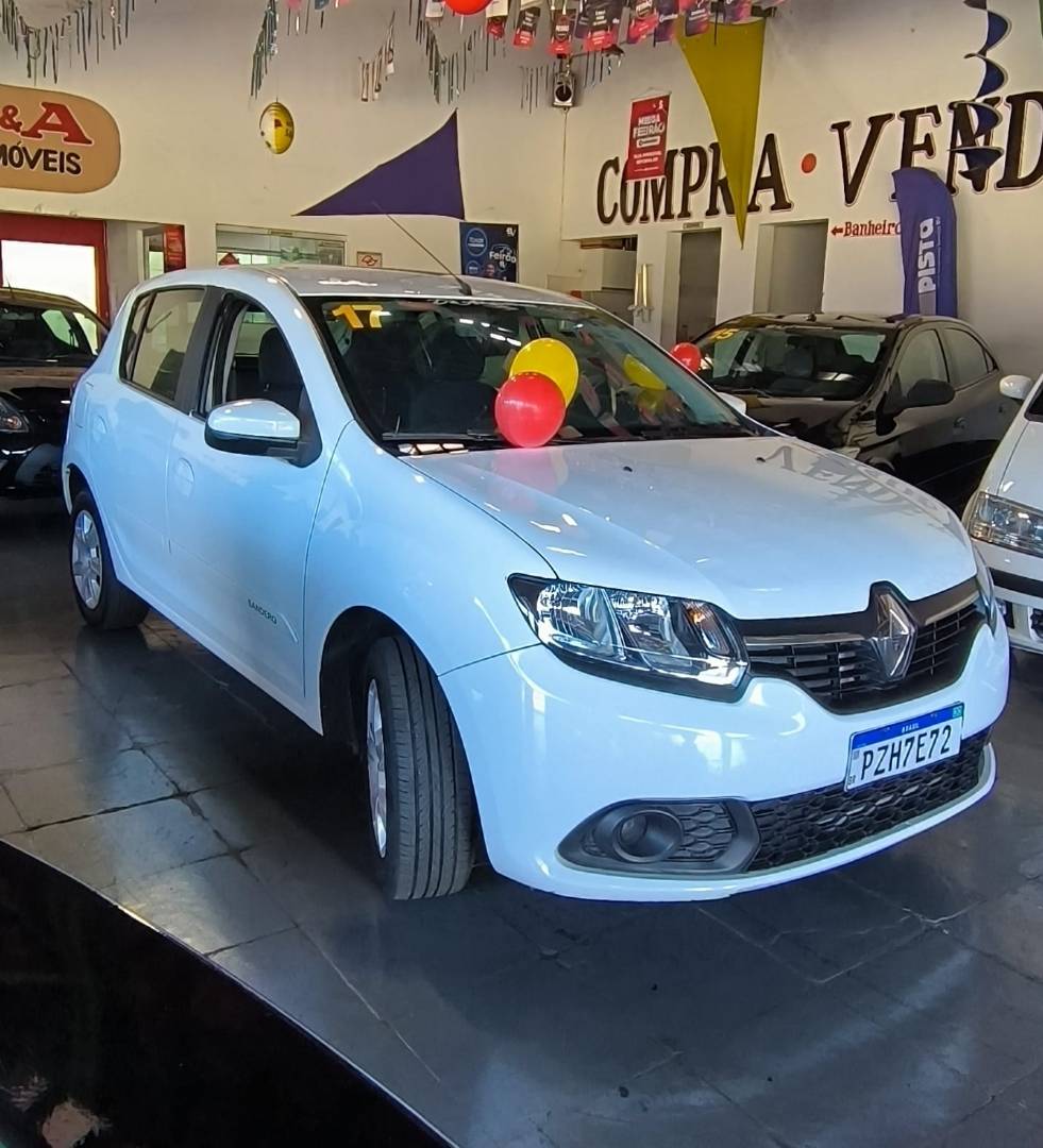 RENAULT SANDERO