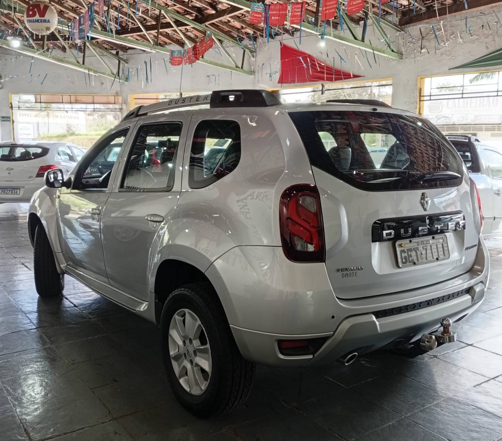 RENAULT DUSTER