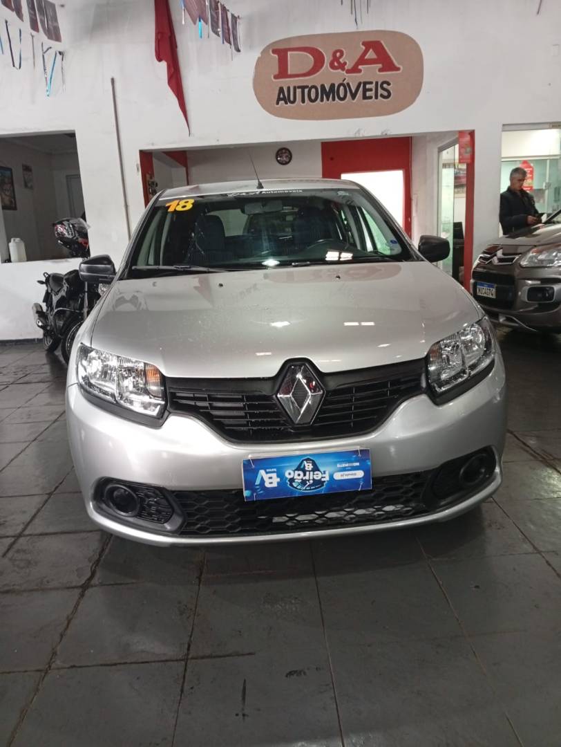 RENAULT SANDERO