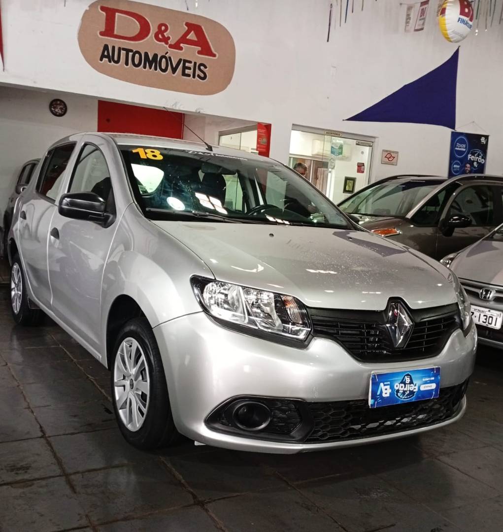 RENAULT SANDERO