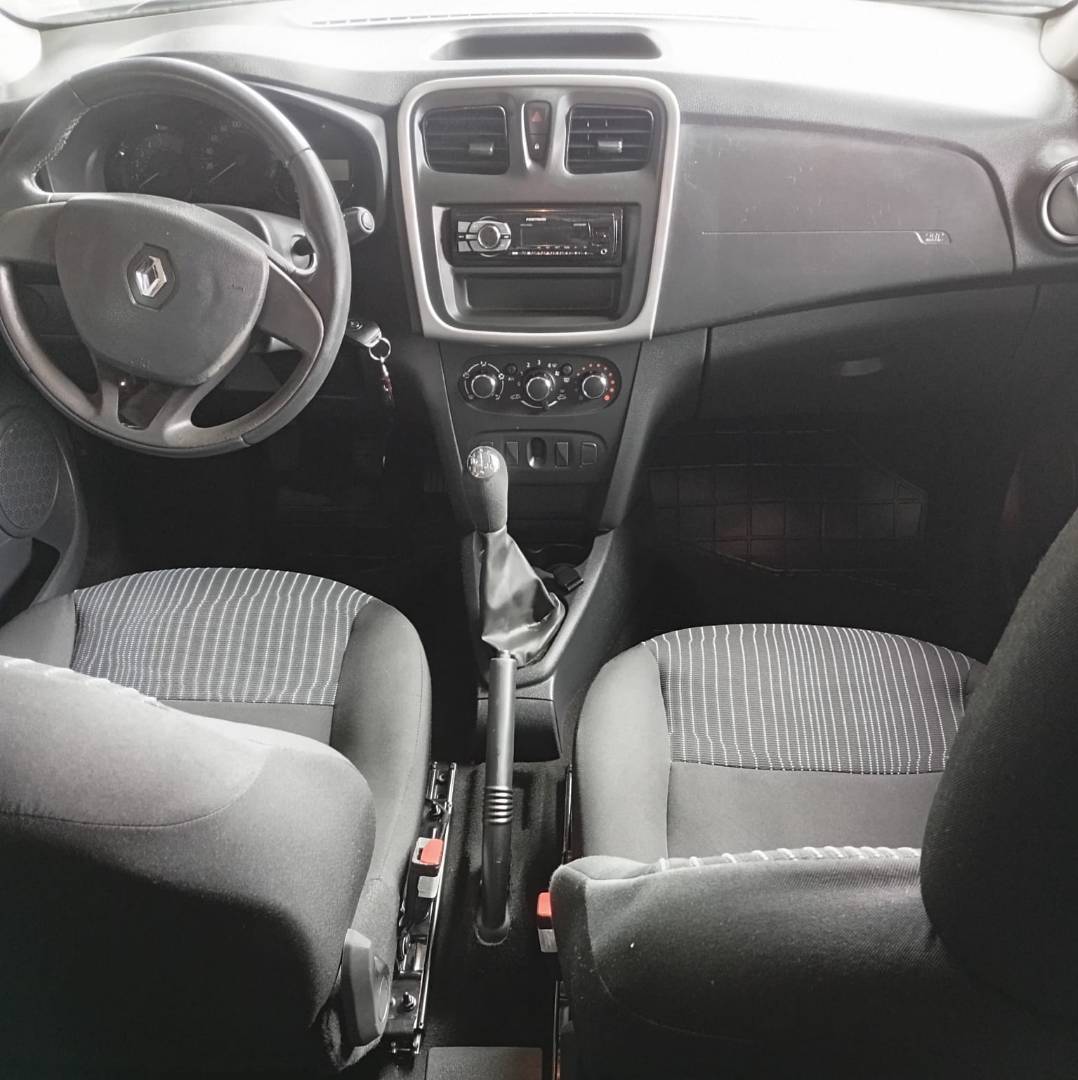 RENAULT SANDERO