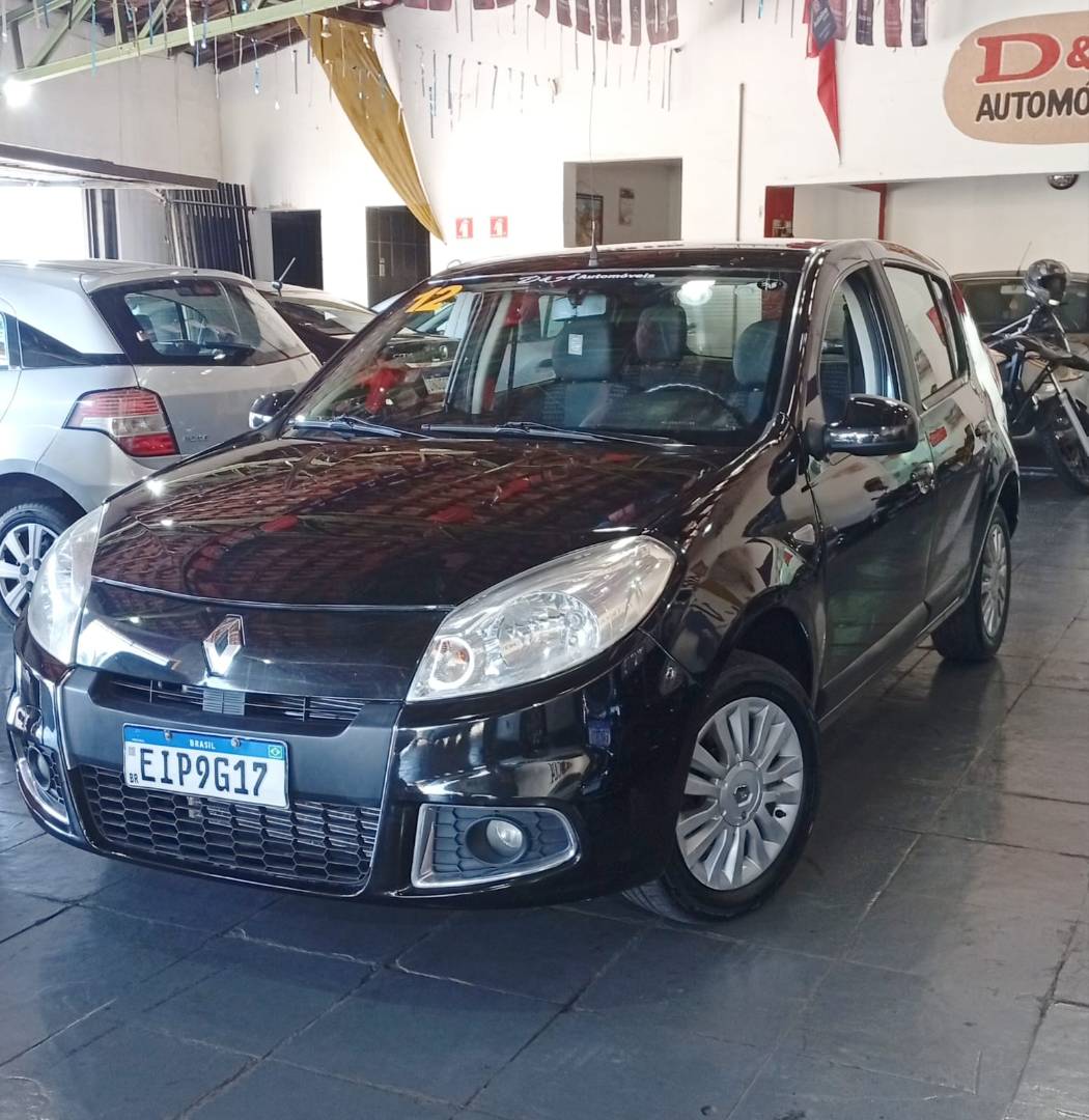 RENAULT SANDERO