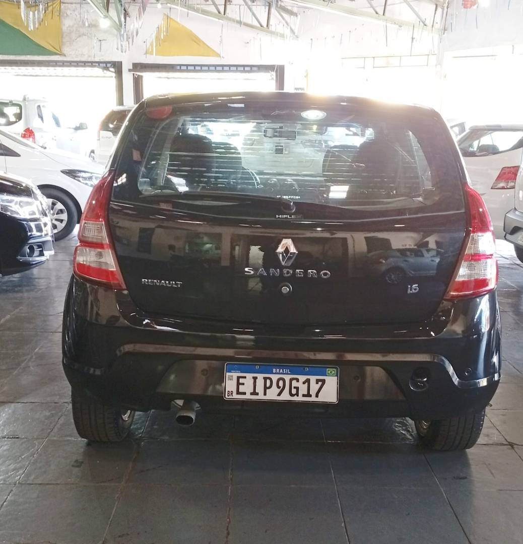 RENAULT SANDERO