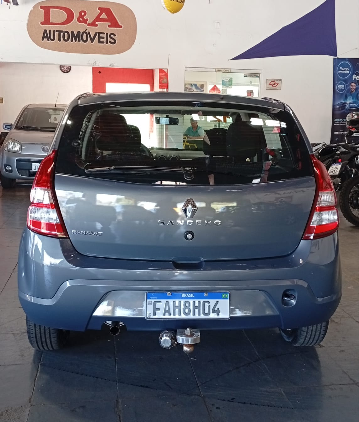 RENAULT SANDERO