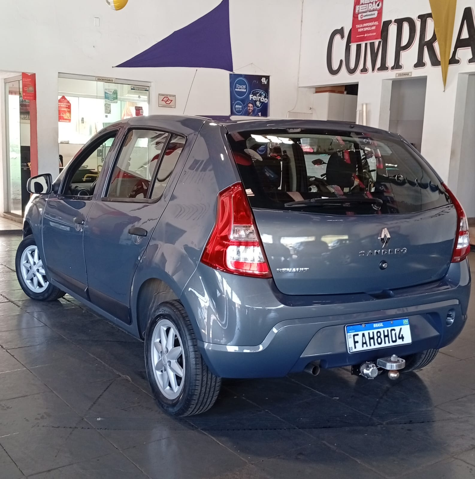 RENAULT SANDERO
