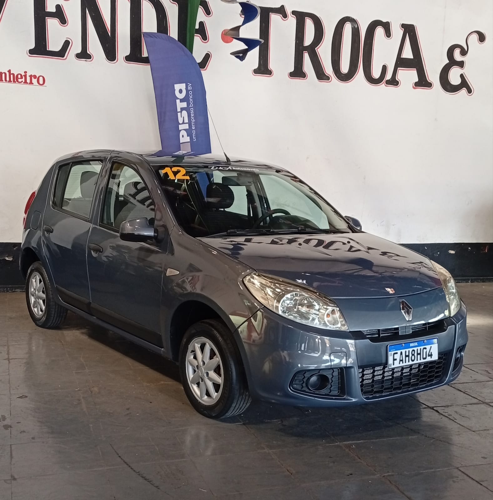 RENAULT SANDERO
