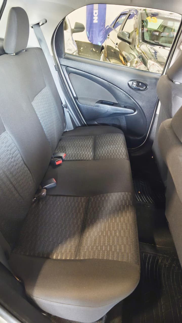TOYOTA ETIOS