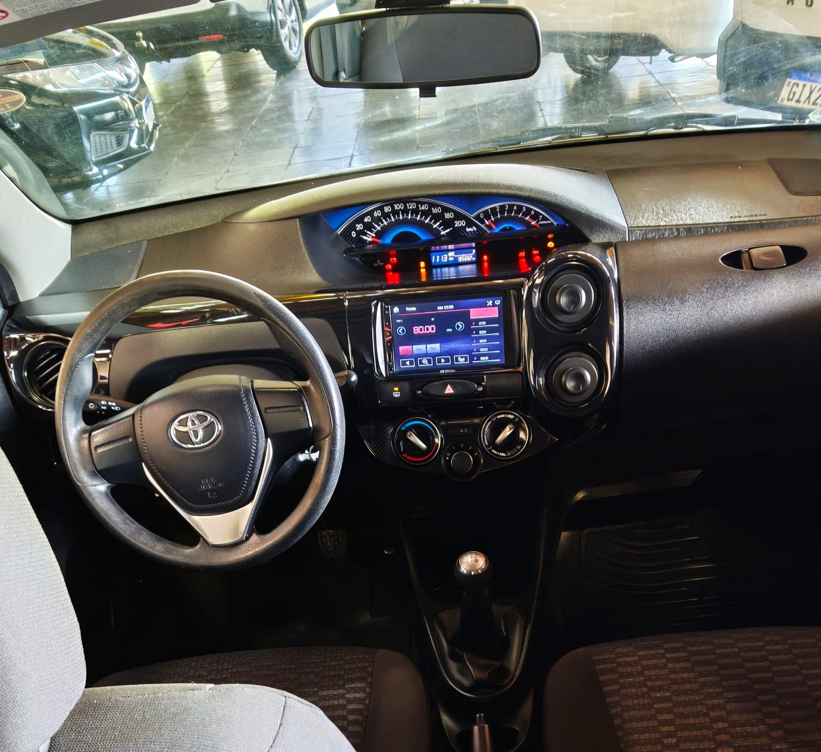 TOYOTA ETIOS