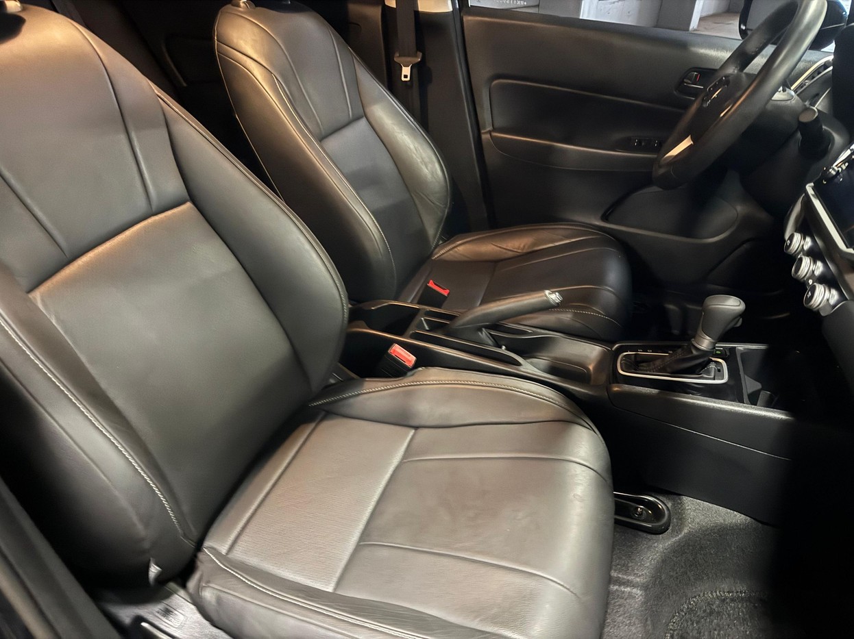 Car Image 6