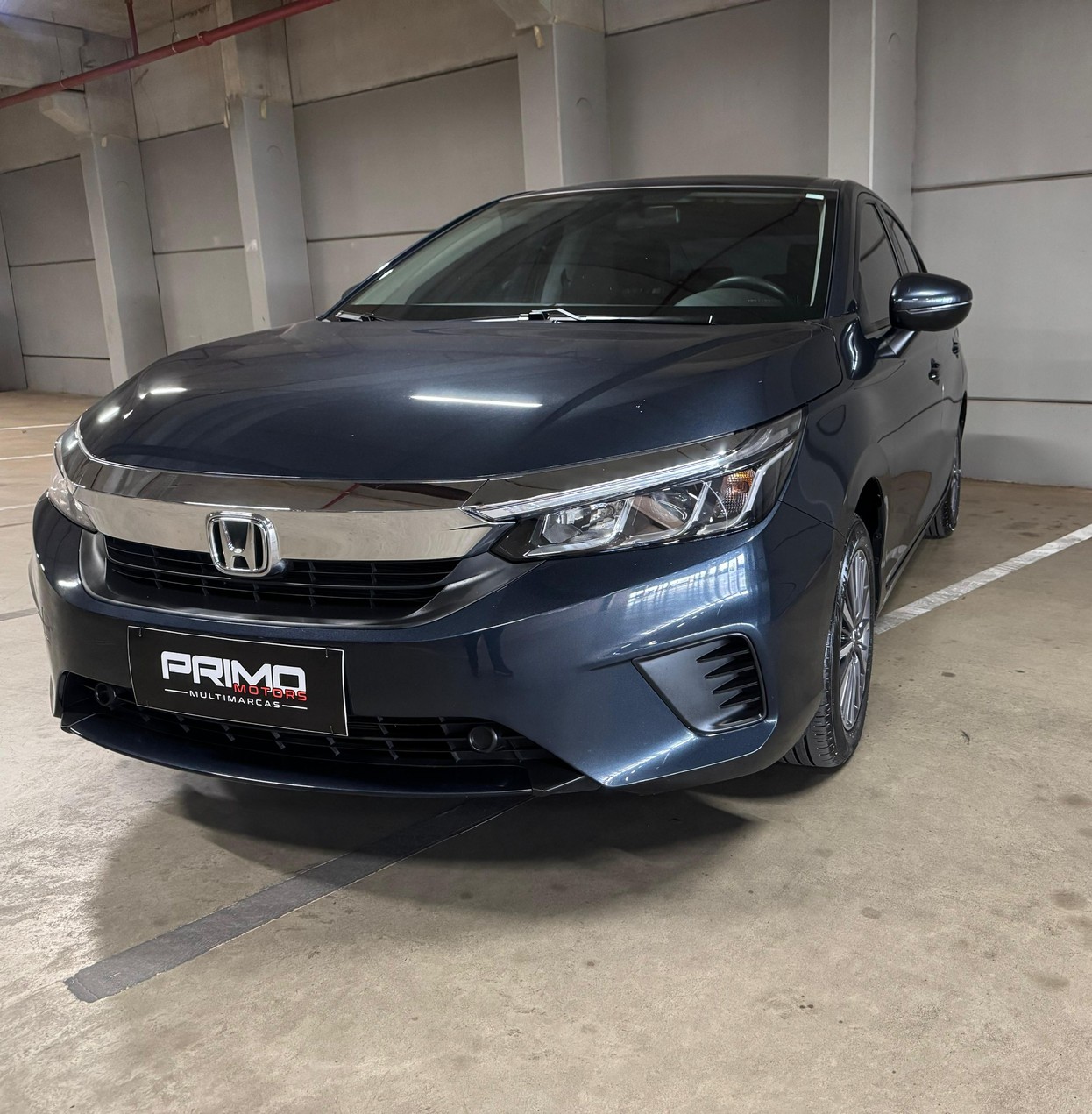 Car Image 10