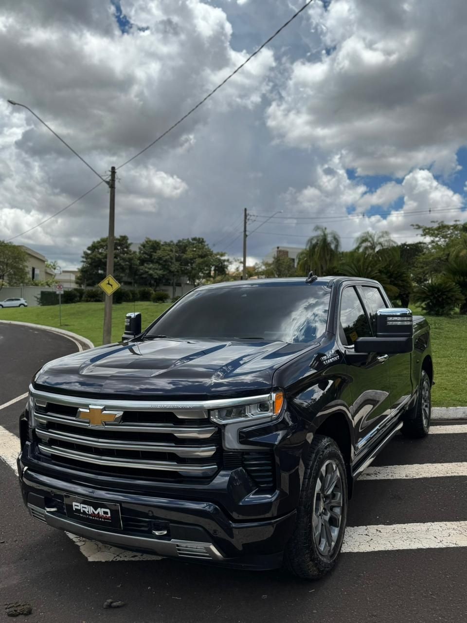 CHEVROLET SILVERADO 5.3 V8 1500 HIGH COUNTRY 4X4 2024