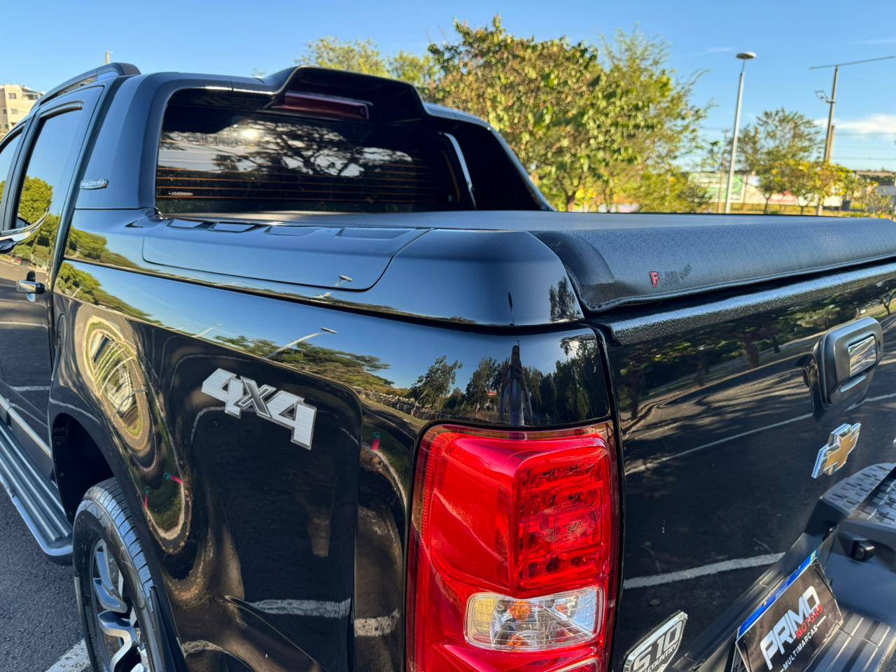 CHEVROLET S10