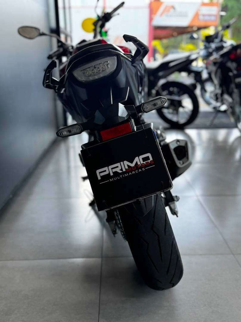 HONDA CB 300F TWISTER CBS