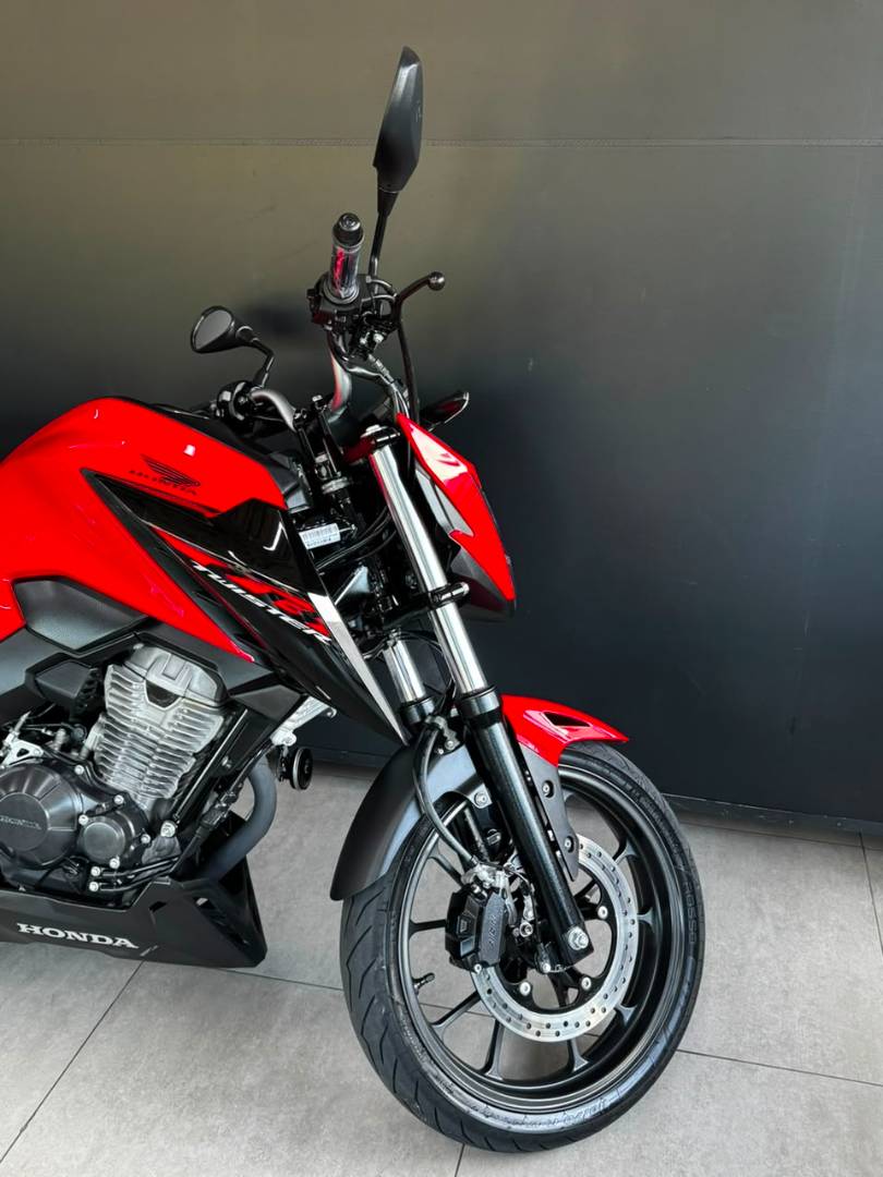 HONDA CB 300F TWISTER CBS