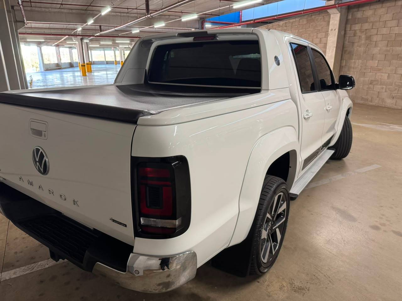 VOLKSWAGEN AMAROK