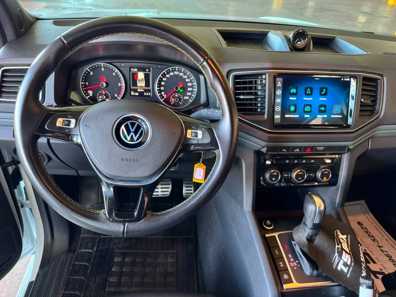 VOLKSWAGEN AMAROK