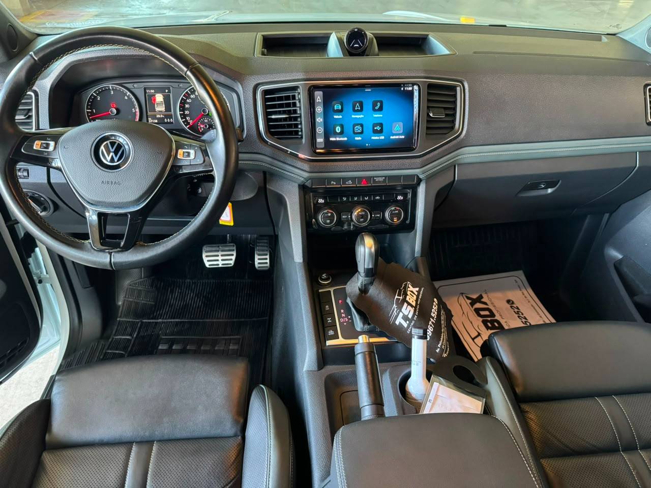 VOLKSWAGEN AMAROK