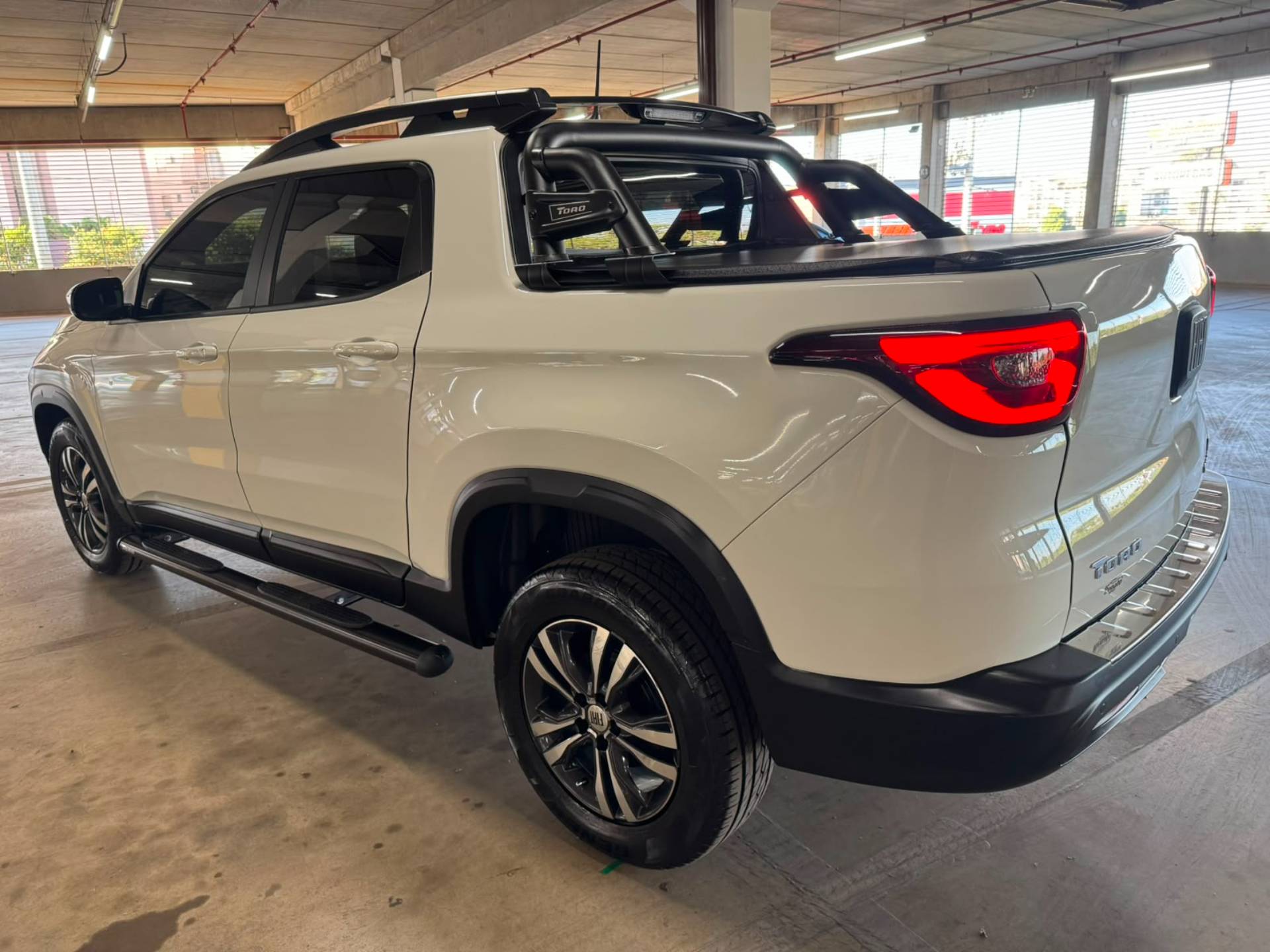 FIAT TORO