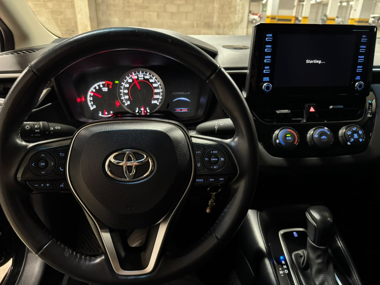 TOYOTA COROLLA