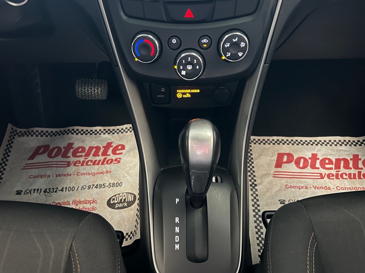 Car Image 11