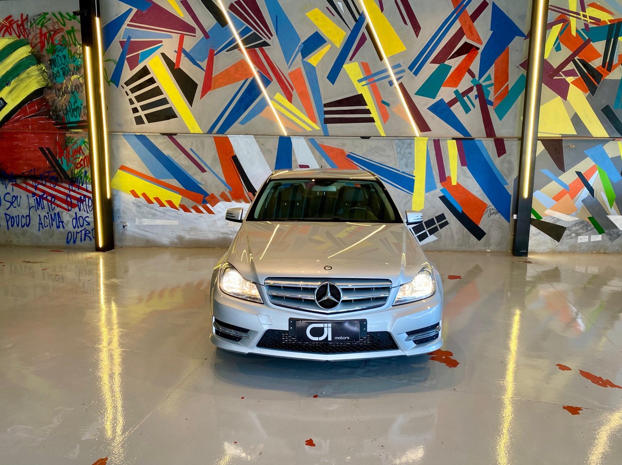 MERCEDES-BENZ C 180