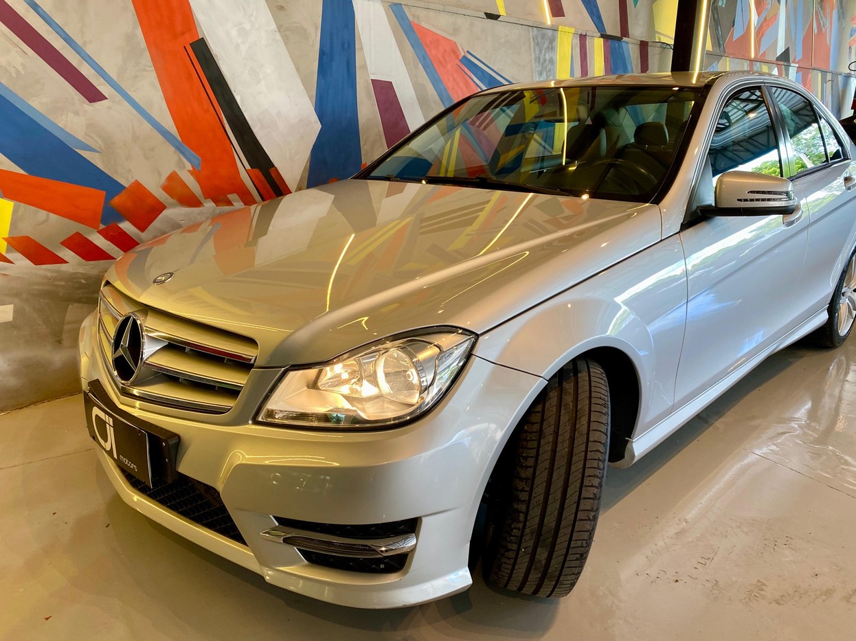 MERCEDES-BENZ C 180