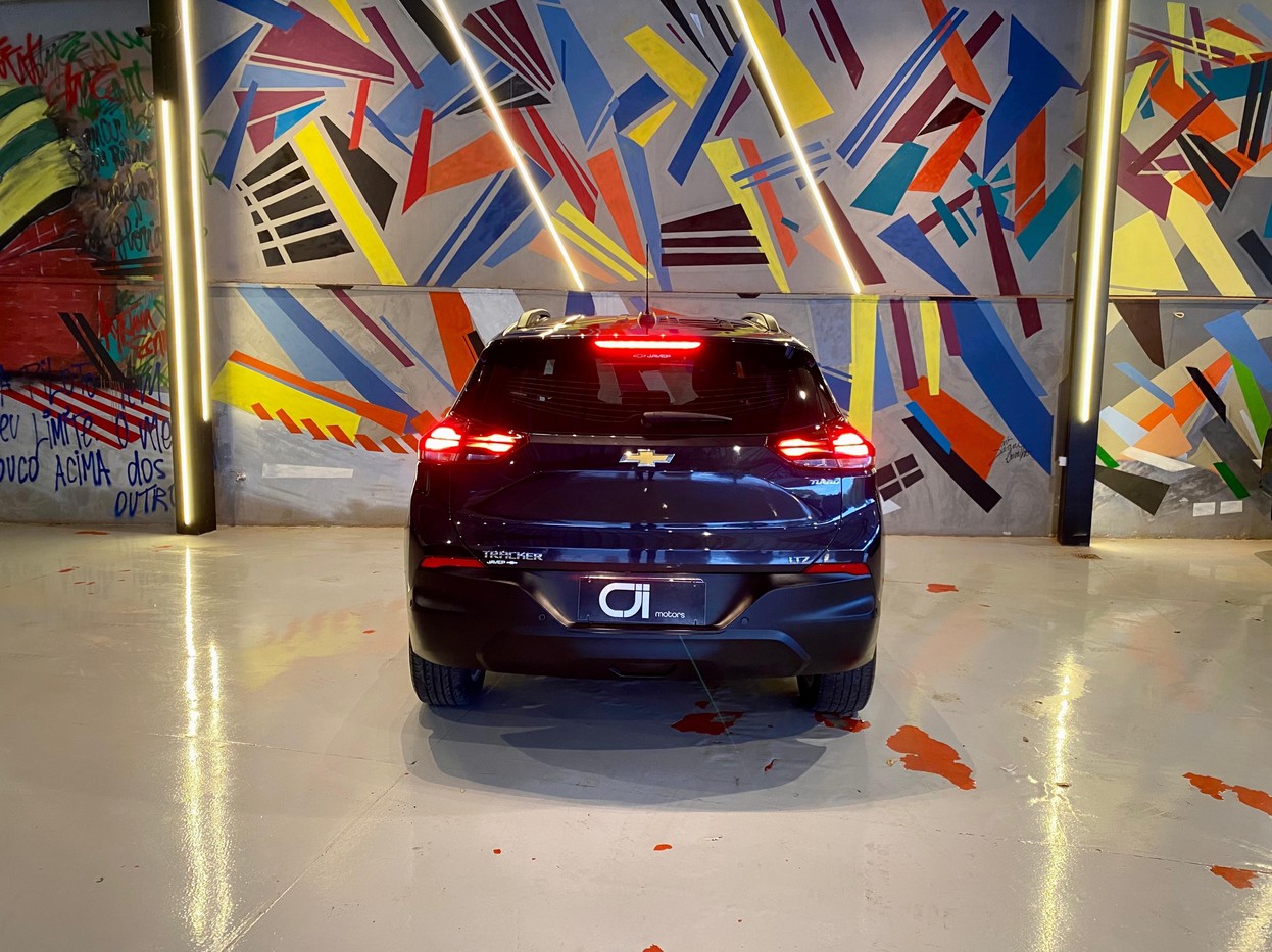 CHEVROLET TRACKER