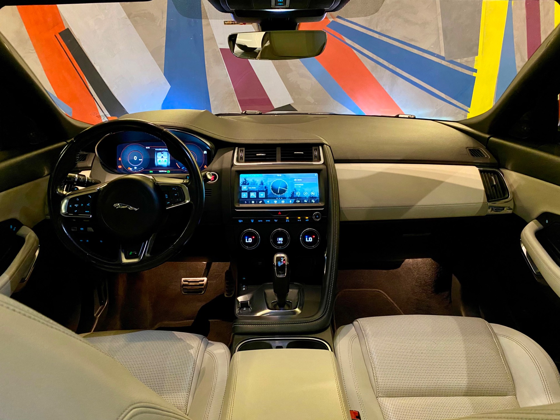JAGUAR E-PACE