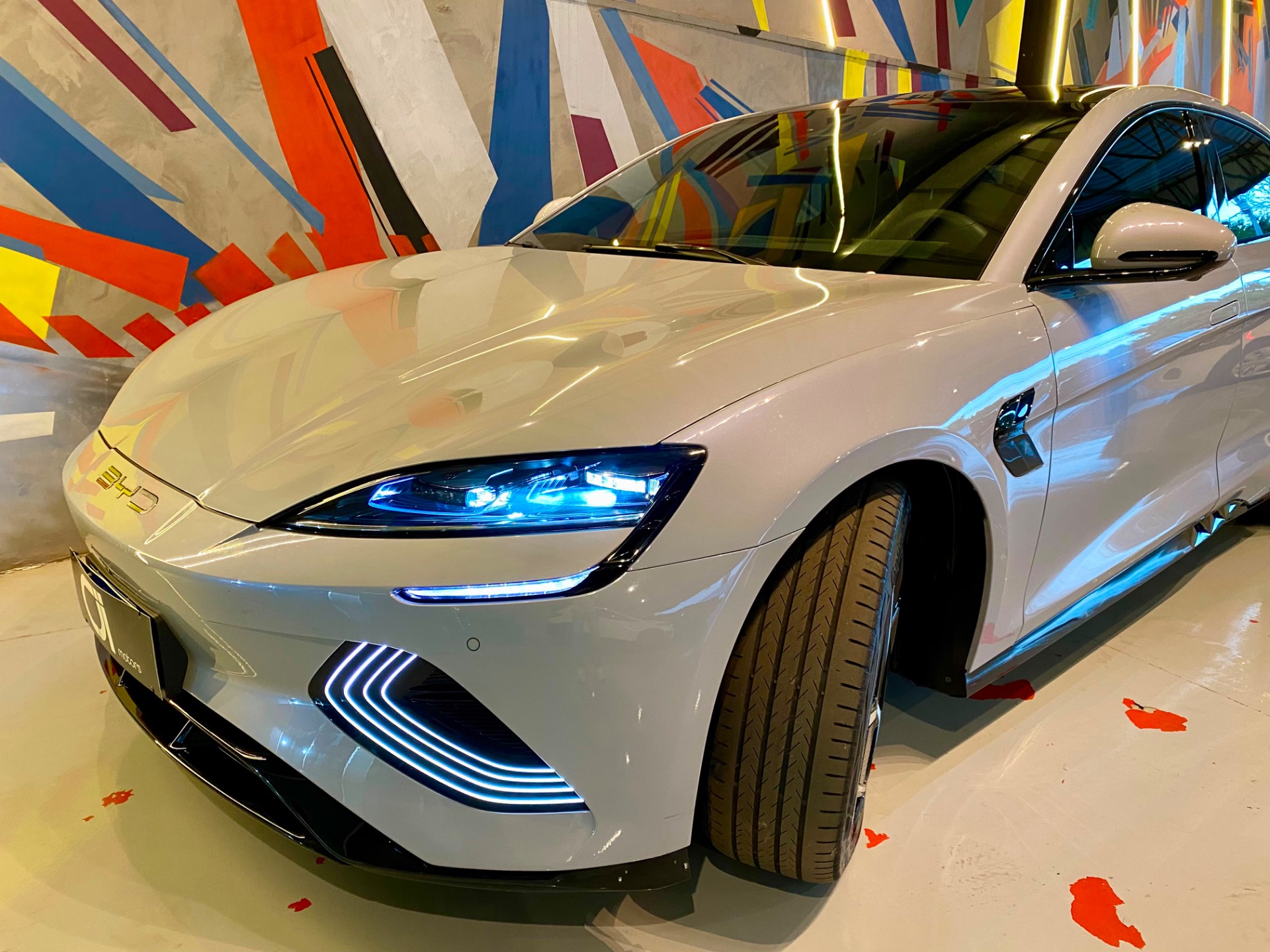 BYD SEAL