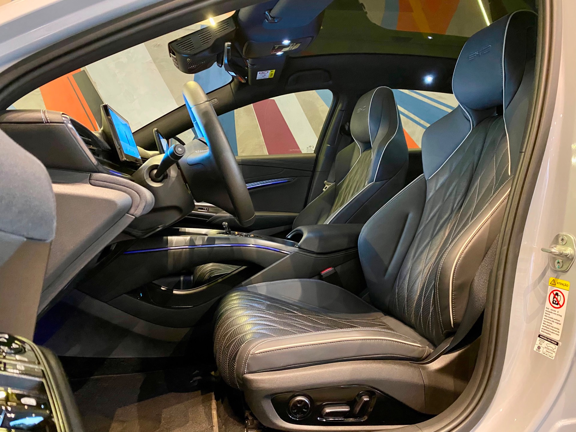 BYD SEAL