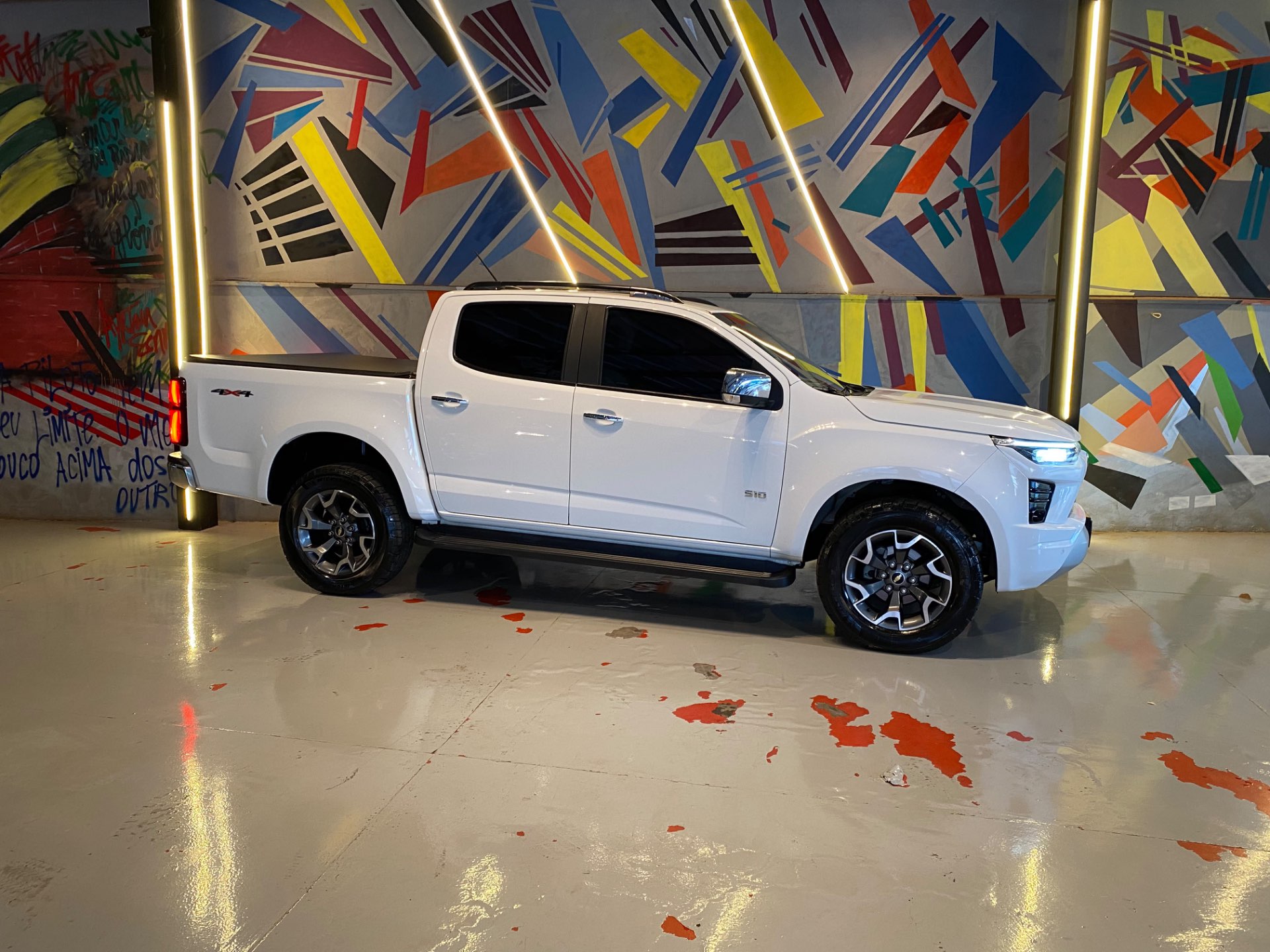 CHEVROLET S10