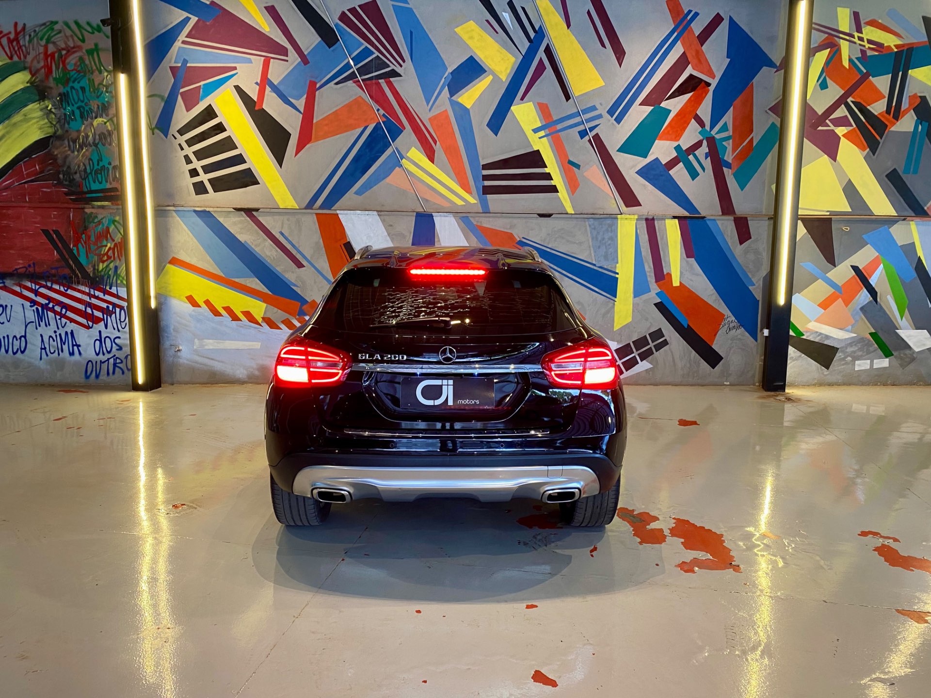 MERCEDES-BENZ GLA 200
