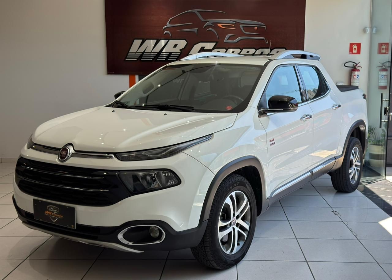 FIAT TORO 2.0 16V TURBO VOLCANO 4WD AT9